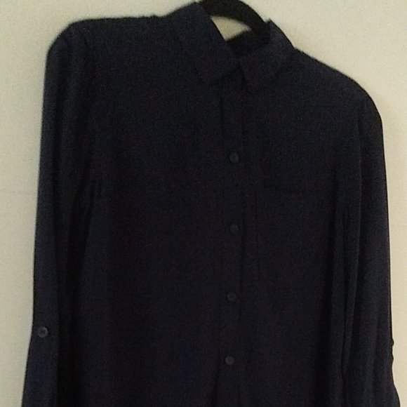 CASA CABANA Navy Blue Shirt with tags. Long sleeve or convert to 3/4 sleeve. - Picture 2 of 13